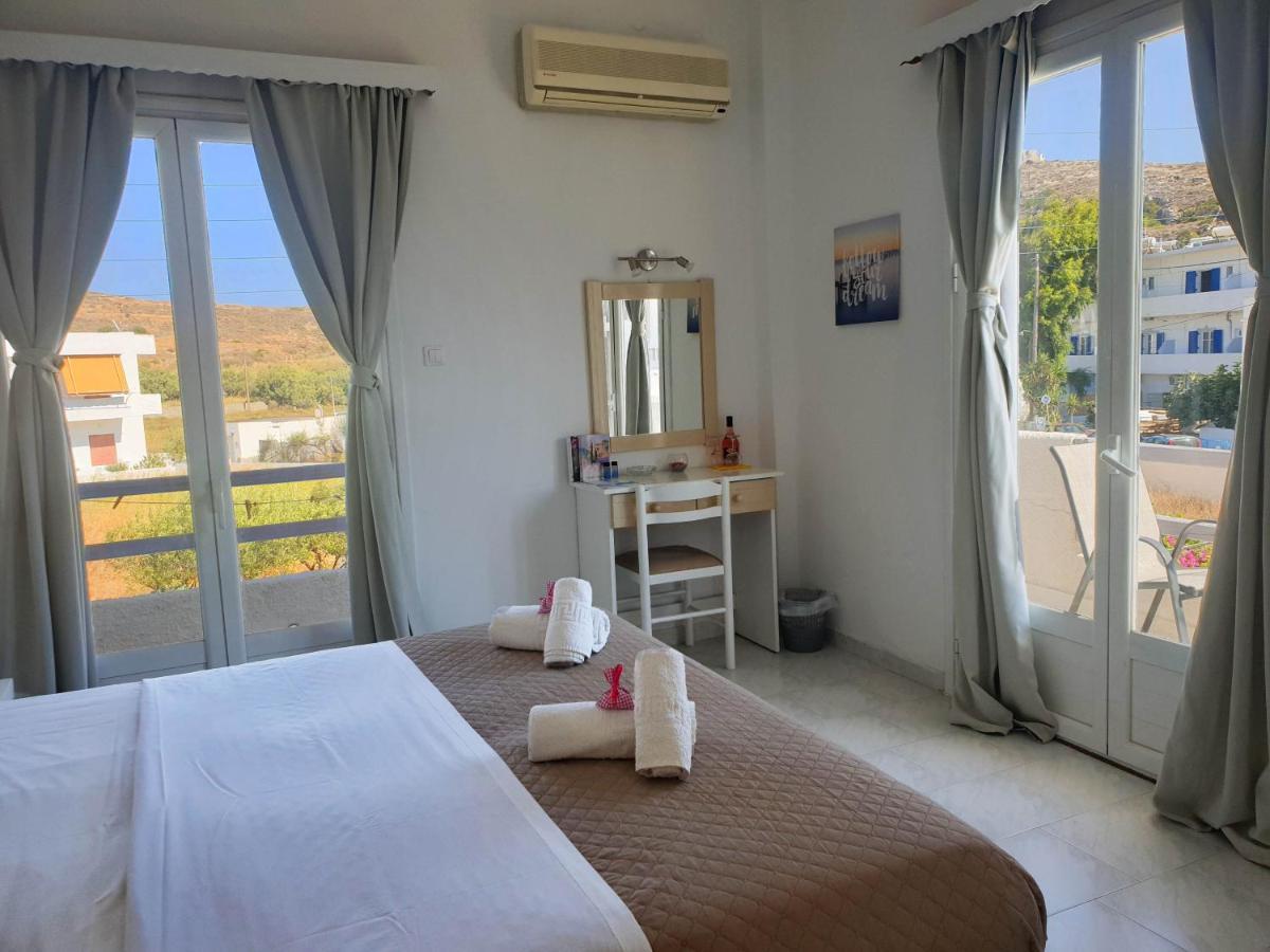 Syros Holidays Vari  Ngoại thất bức ảnh