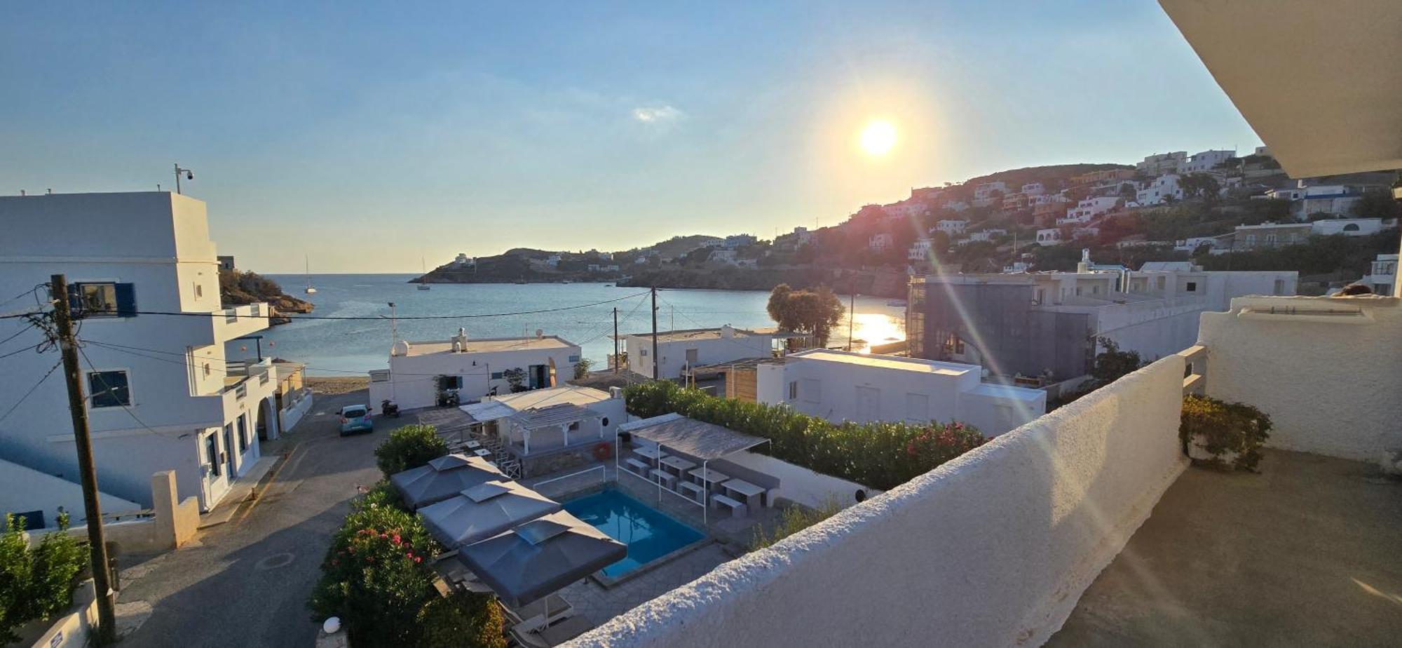 Syros Holidays Vari  Ngoại thất bức ảnh