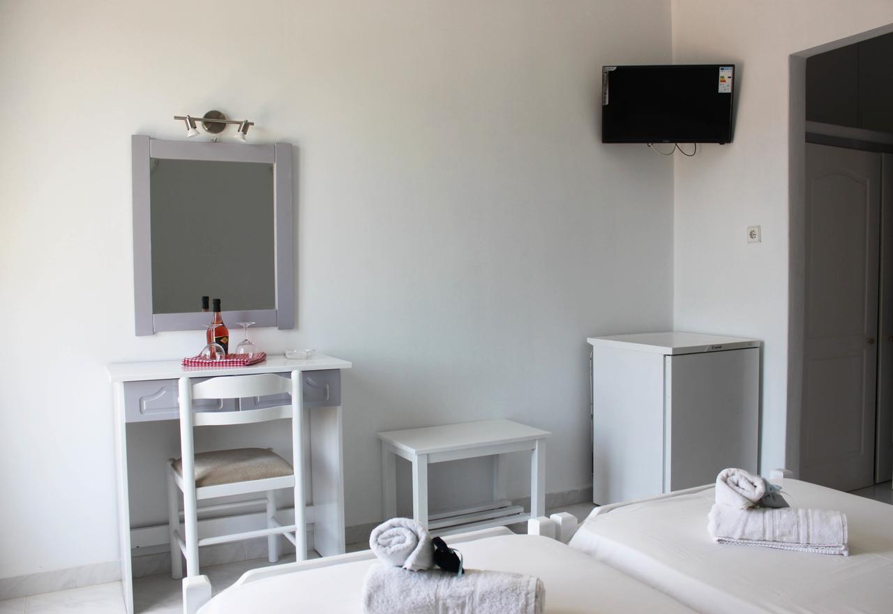 Syros Holidays Vari  Ngoại thất bức ảnh