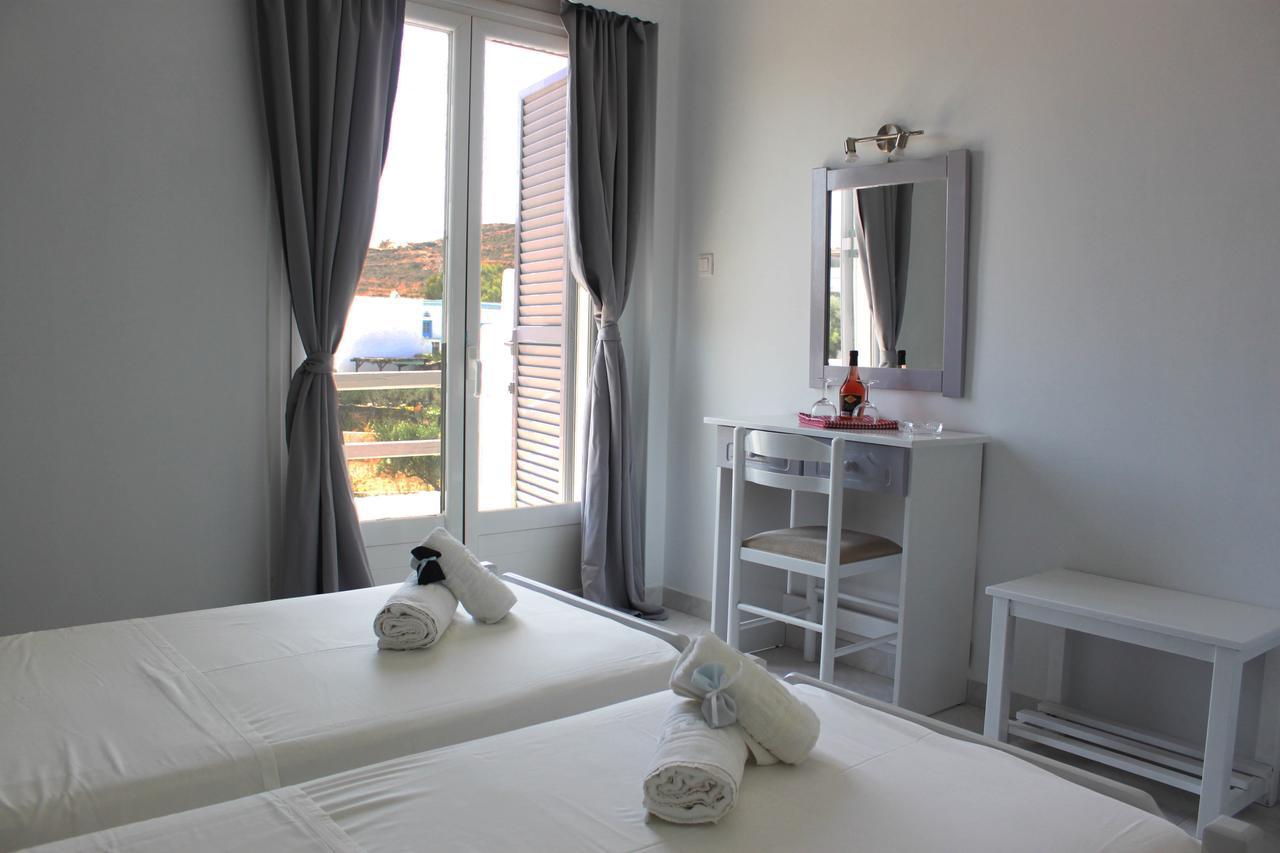 Syros Holidays Vari  Ngoại thất bức ảnh
